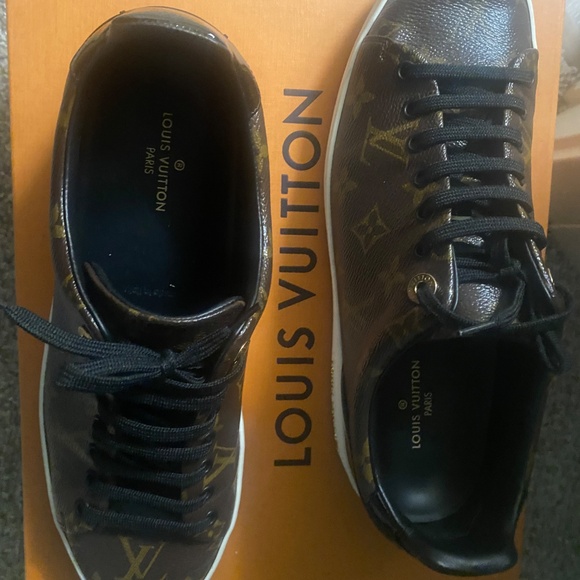 Louis Vuitton-Frontrow Sneaker - Picture 3 of 5